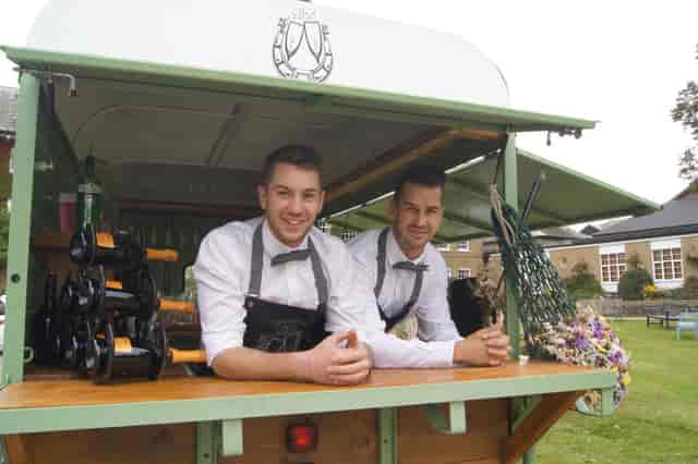 Mobile bar wedding drinks package