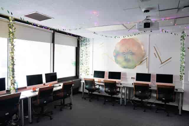 Explore York Libraries - image 2