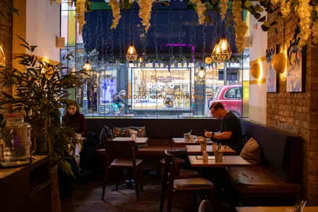 Italian cafe dining, cozy, stylish, warm, intimate, social, business