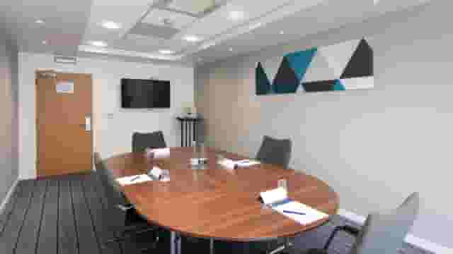 Holiday Inn Express Leigh - Sports Village