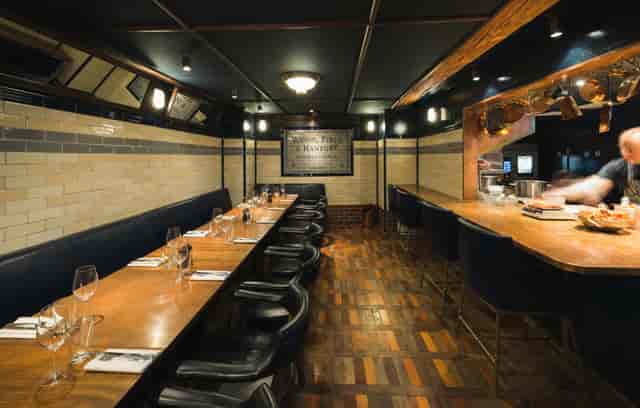 Hawksmoor Knightsbridge - image 3