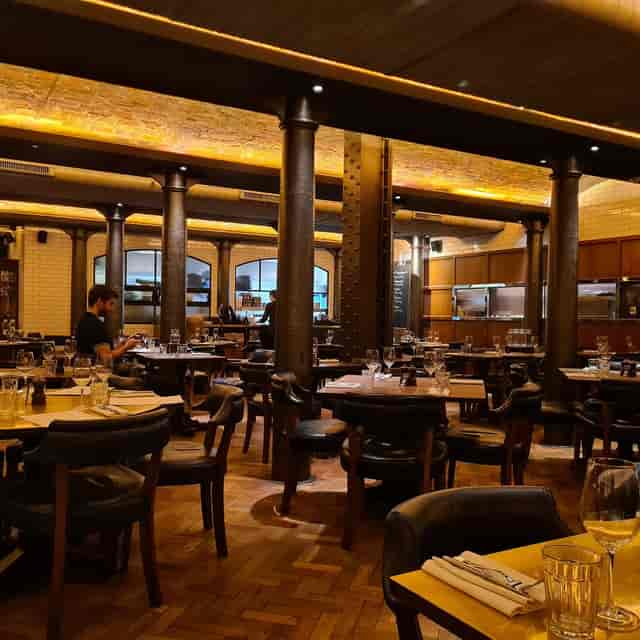 Hawksmoor Seven Dials - image 2