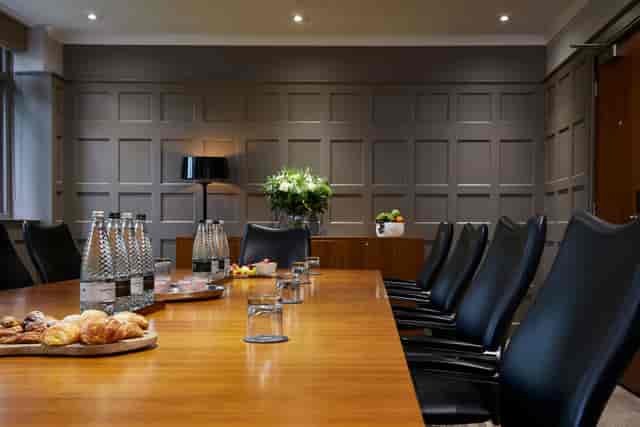 Macdonald Berystede Hotel & Spa - image 2