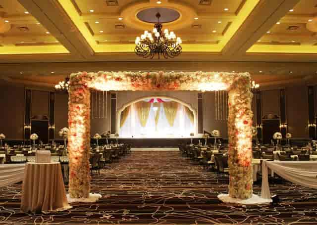 Green Valley Ranch Resort Spa and Casino - image 2
