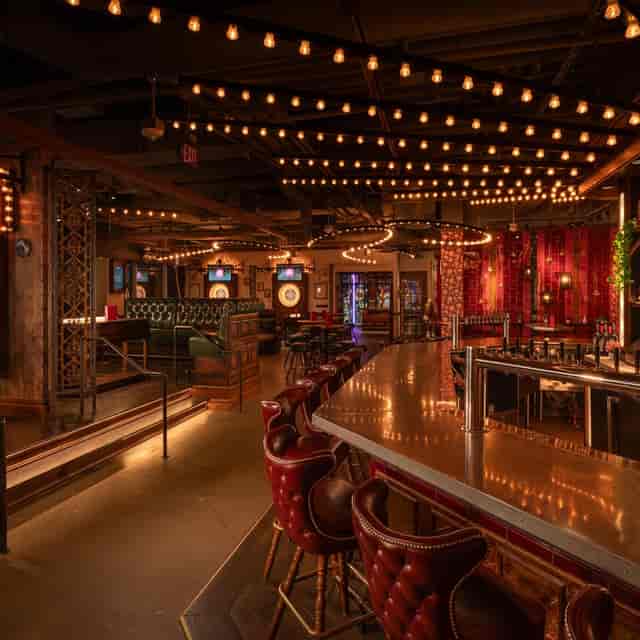 Worlds End Pub - image 3