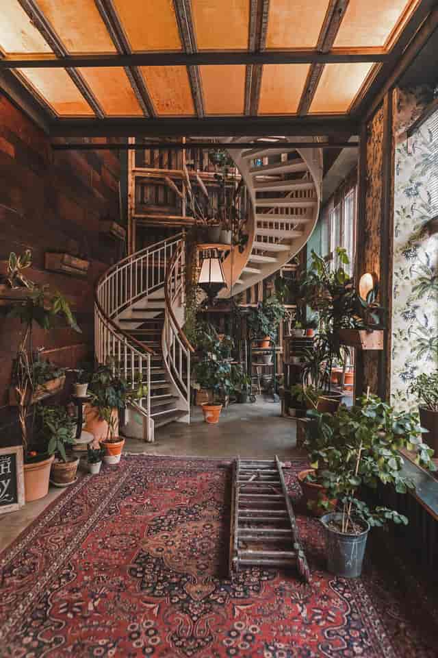 House of Small Wonder - image 2