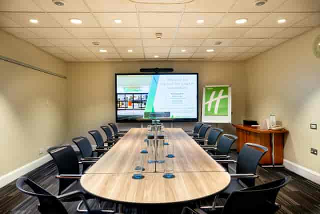Holiday Inn London - Bloomsbury - image 2