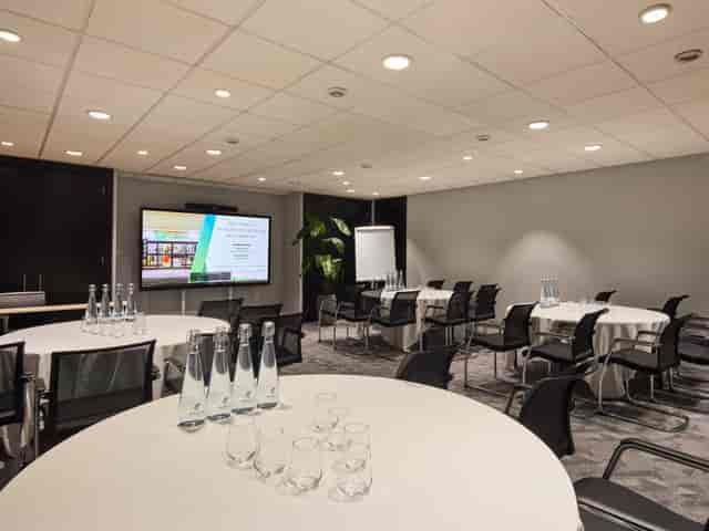 Holiday Inn London - Bloomsbury - image 3