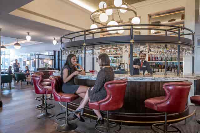 Clayton Hotel Cambridge - image 2