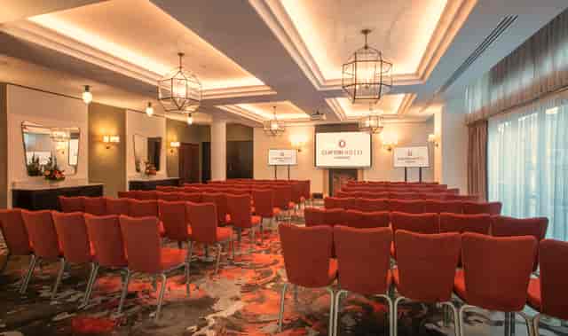 Clayton Hotel Cambridge - image 3