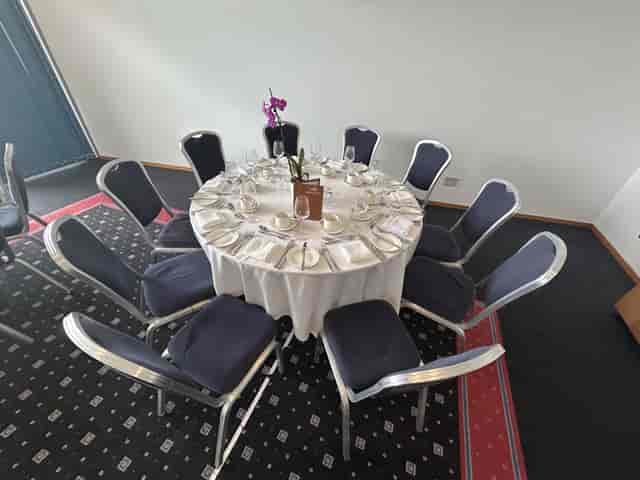 York Racecourse - image 2