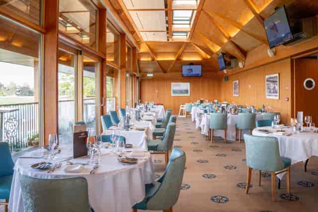 York Racecourse - image 3