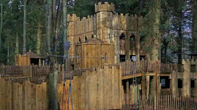 Lowther Castle - image 3