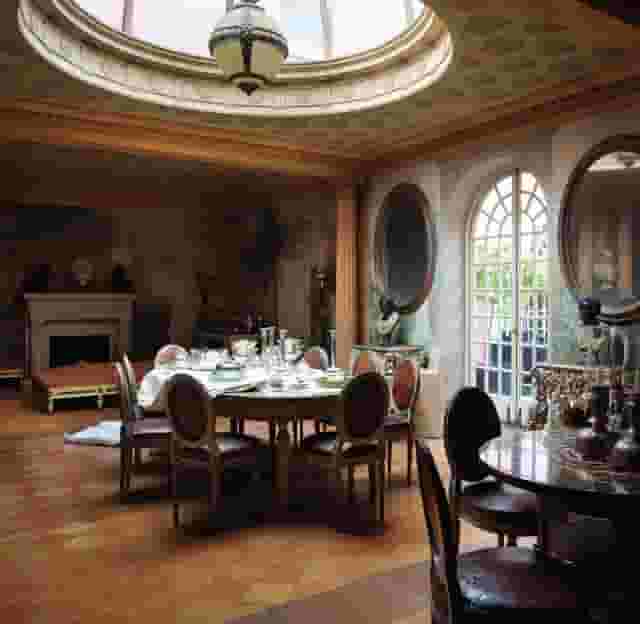 Restaurant/Dining Room