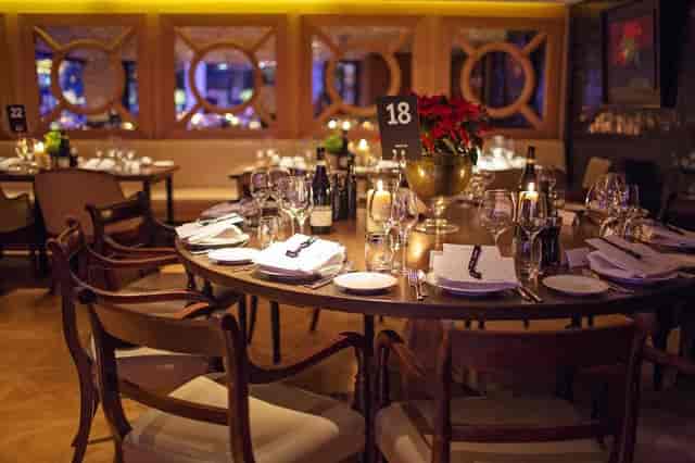 Novikov Restaurant & Bar - image 3