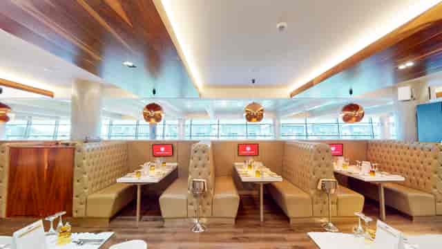 Arsenal Football Club - Emirates Stadium - image 2
