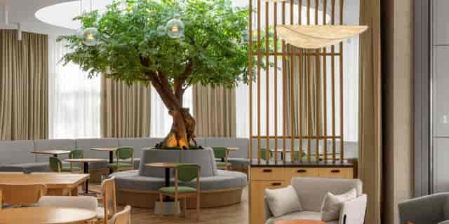 Holiday Inn Almaty - image 3