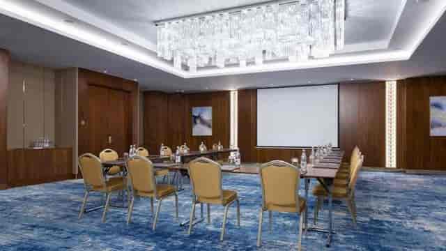 Wyndham Garden Astana - image 2