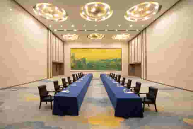 Multifunctional Hall Silk Way