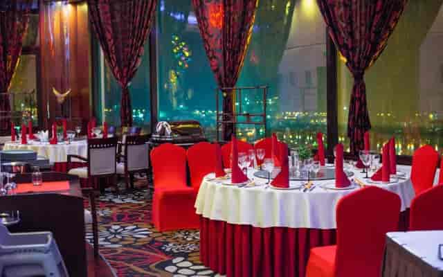 Beijing Palace Soluxe Hotel Astana - image 2