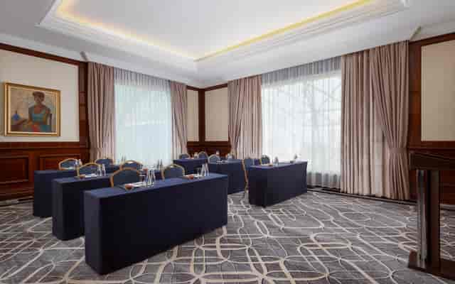 Classroom-style boardroom in Ritz-Carlton Astana for executive workshops and training sessions.