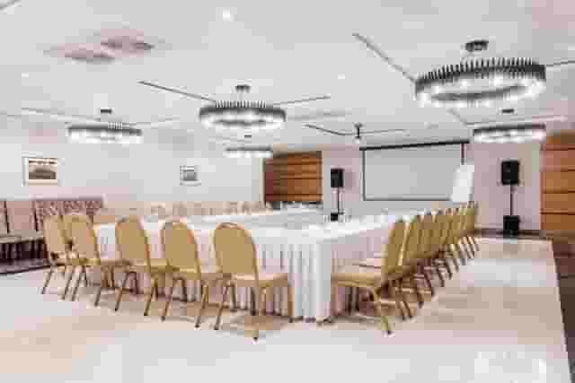 YESSIL Restaurant / Banquet Hall