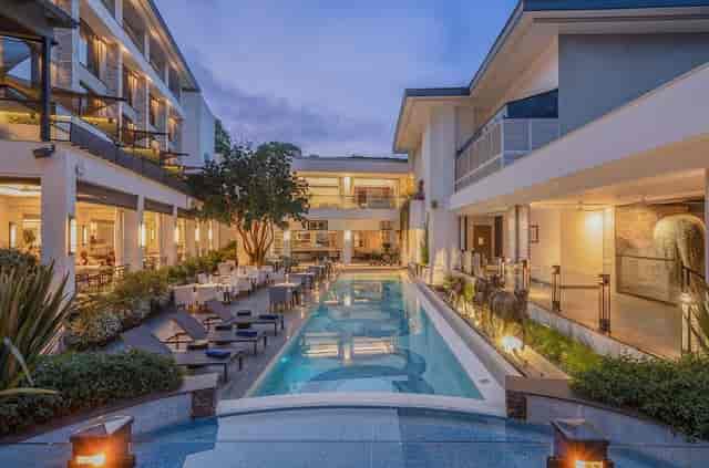 PrideInn Azure Hotel - image 3