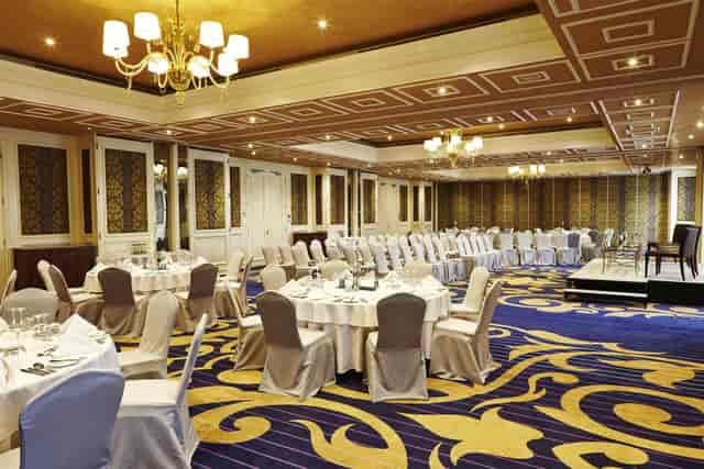 Fedora Ballroom at Villa Rosa Kempinski: elegant event space for corporate conferences and banquets.