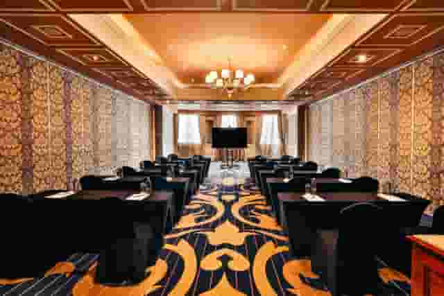 Opus Meeting Room