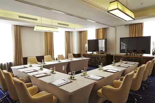 U-shape boardroom at Villa Rosa Kempinski Nairobi for professional meetings and corporate events.