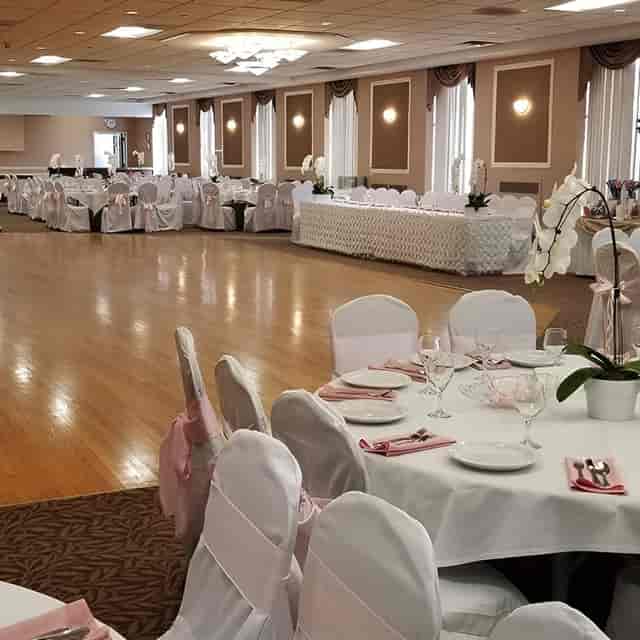 Reiverdale Scout Group Main Hall banquet setup with elegant centerpieces for weddings and events.