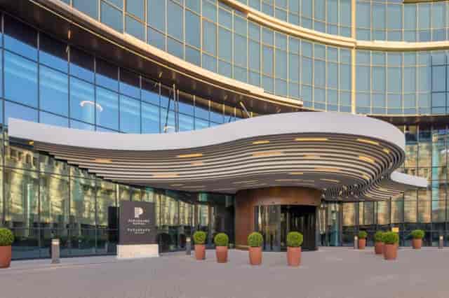 Paragraph Freedom Square, a Luxury Collection Hotel - image 3