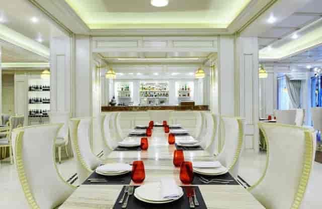The Biltmore Hotel Tbilisi - image 2
