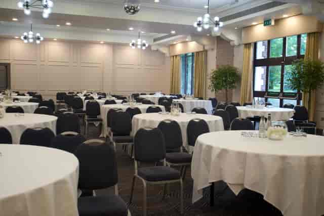 Mercure Dartford, Brands Hatch Hotel & Spa - image 3