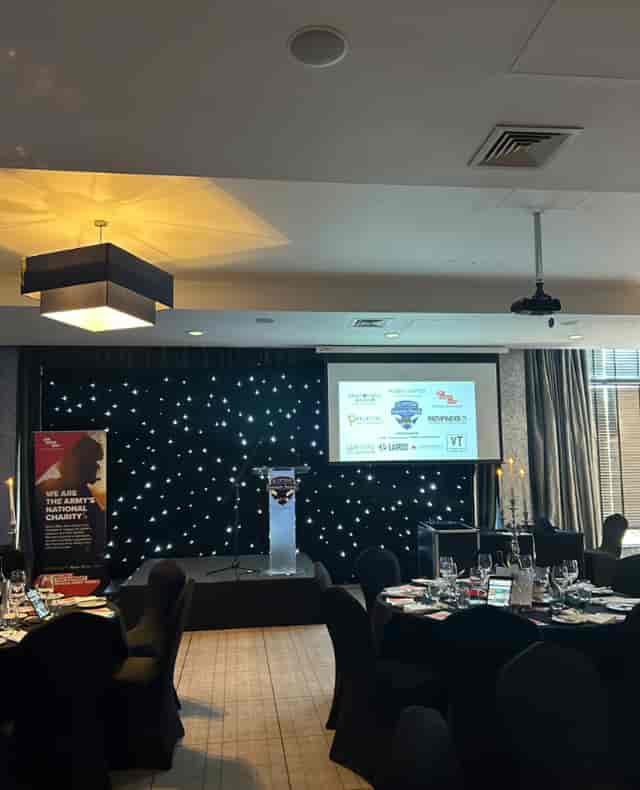 Village Hotel Southampton Eastleigh - image 3