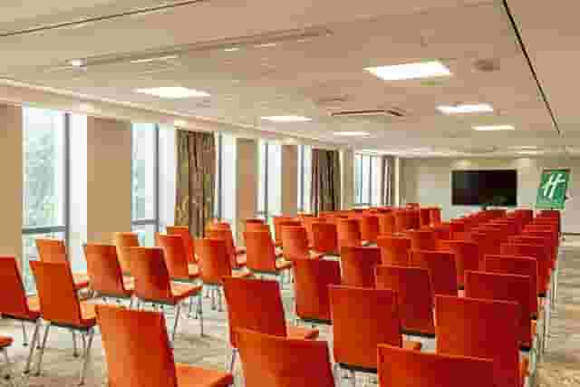 Empire Suite