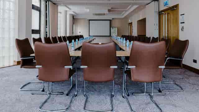 Stormont Hotel Belfast - image 3
