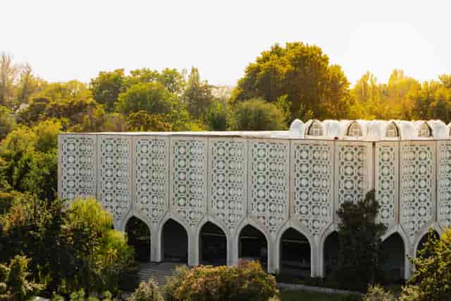 Tashkent Plaza - image 2