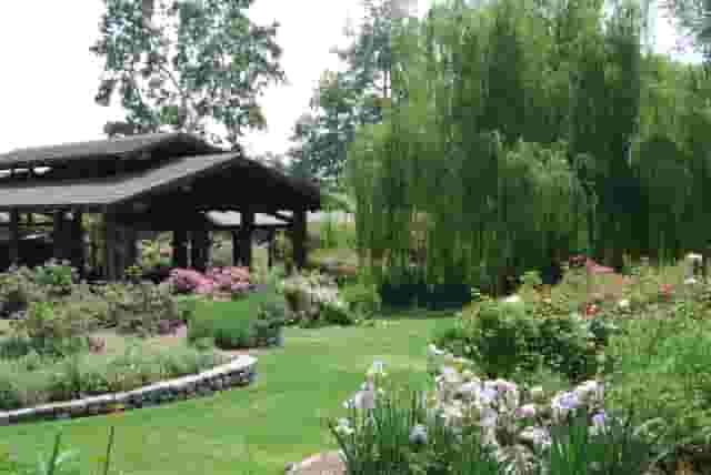 Plaza & Landscaped Grounds