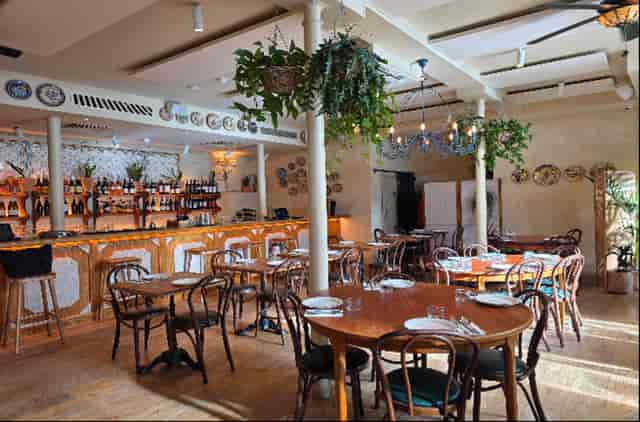 Casa do Frango - Mayfair - image 2