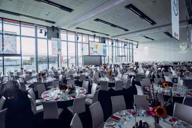 Emirates Old Trafford - image 2