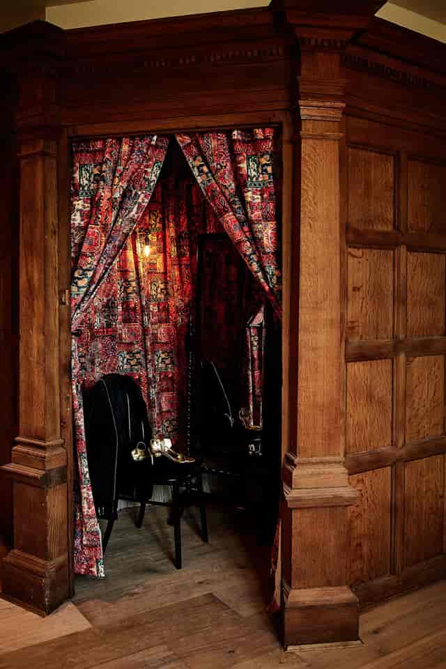 Kin House - image 2