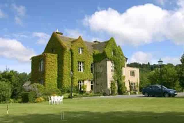 Hyde House (The Cotswolds) - image 2