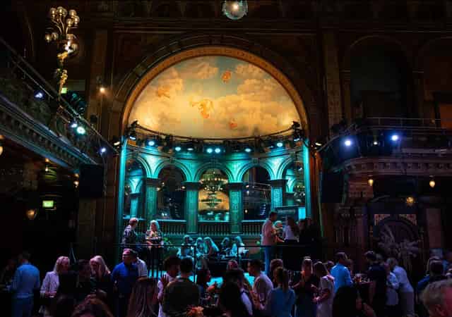The Ballroom & Berns Asiatiska