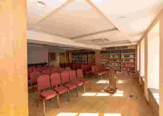 The Leeds Library