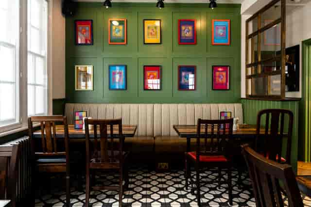 The King's Head, Earl's Court - image 3