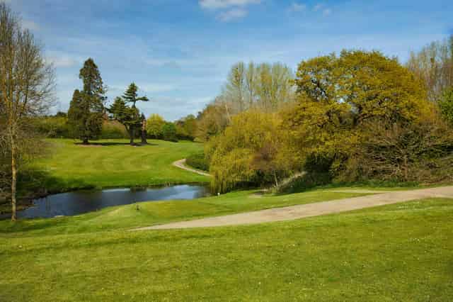 Outdoor Showground / Parkland