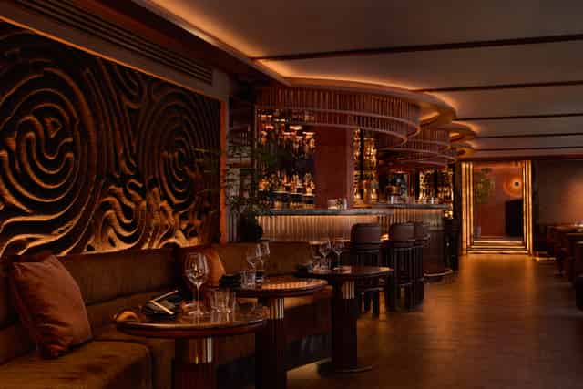 Lounge Bar
