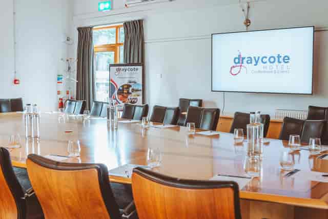 Draycote Hotel - image 2