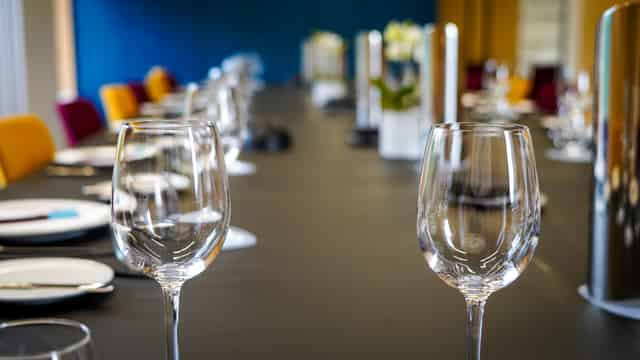 THRIVE – PREMIUM BOARD ROOM